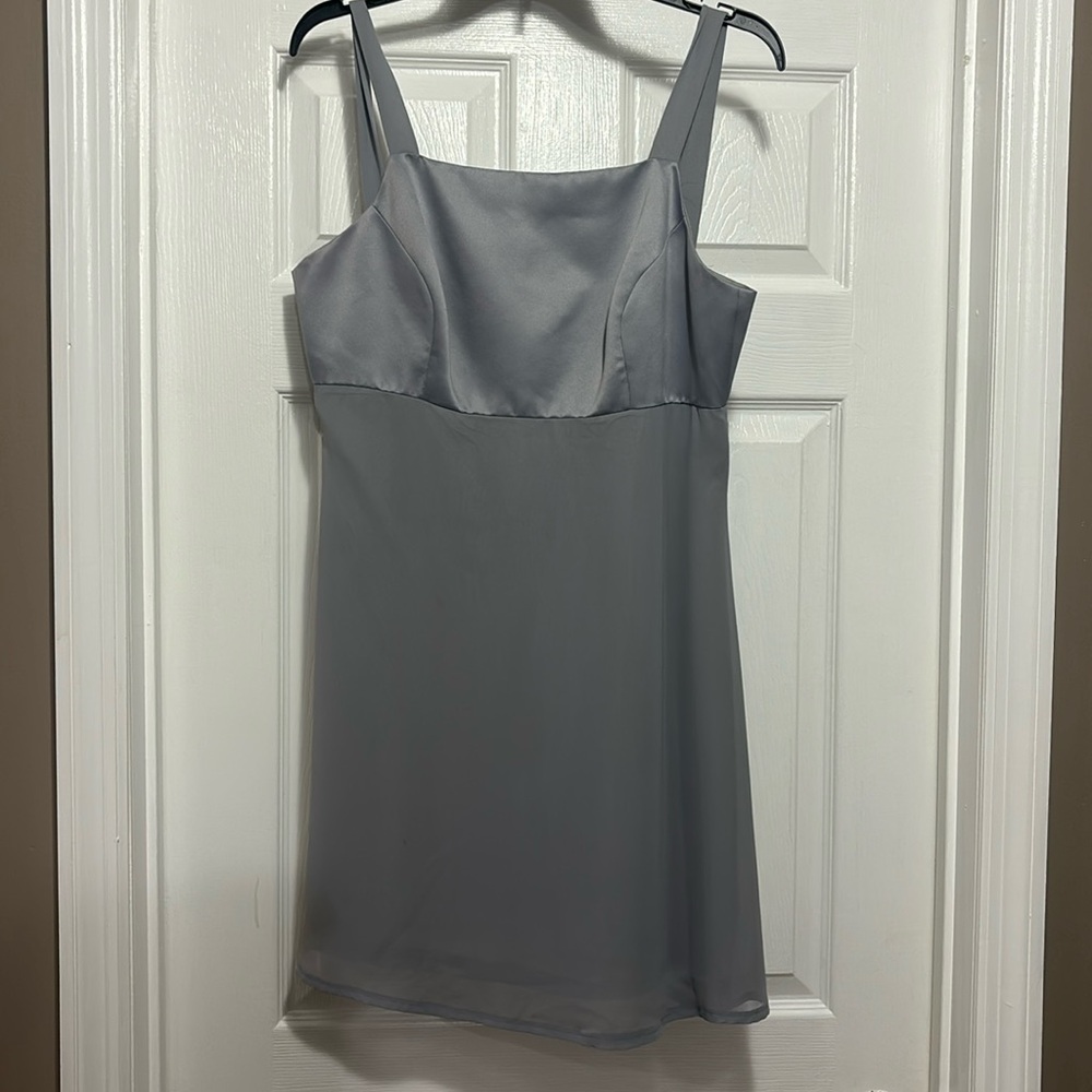 Short dress with straps and scarf